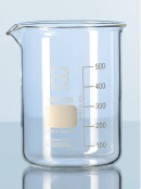 VASO FORMA BAJA CON PICO 25 ML